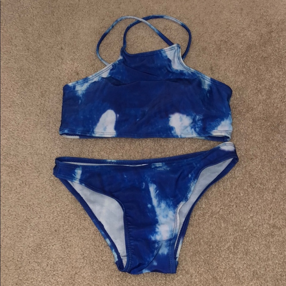 Swim suit